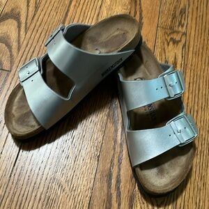 Silver Birkenstock Arizona soft footbed sandal